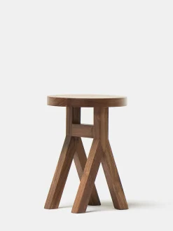 Commune Stool