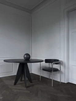 FF Chair Cubic