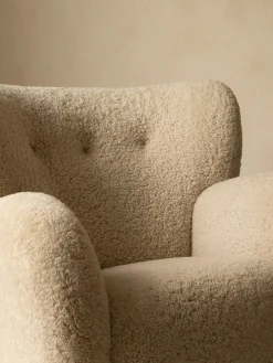 Karu Chair