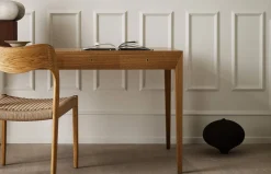 Margrethe Desk