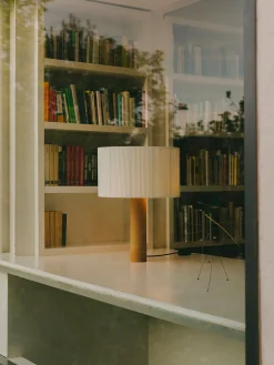 Moragas Table Lamp