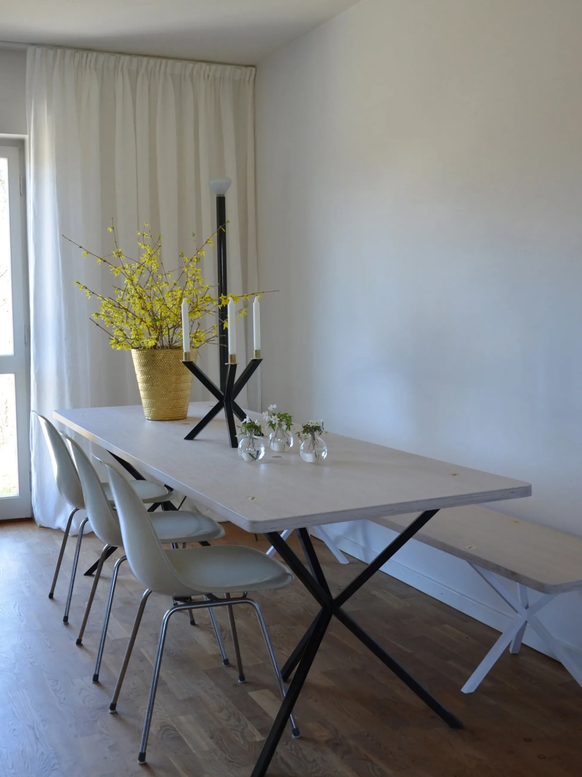 NEB Rectangular Table