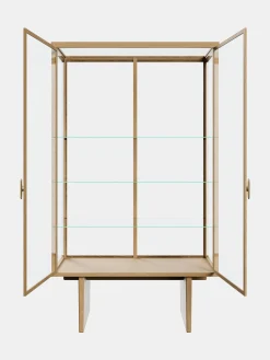 Private Vitrine - Light Stained Oak