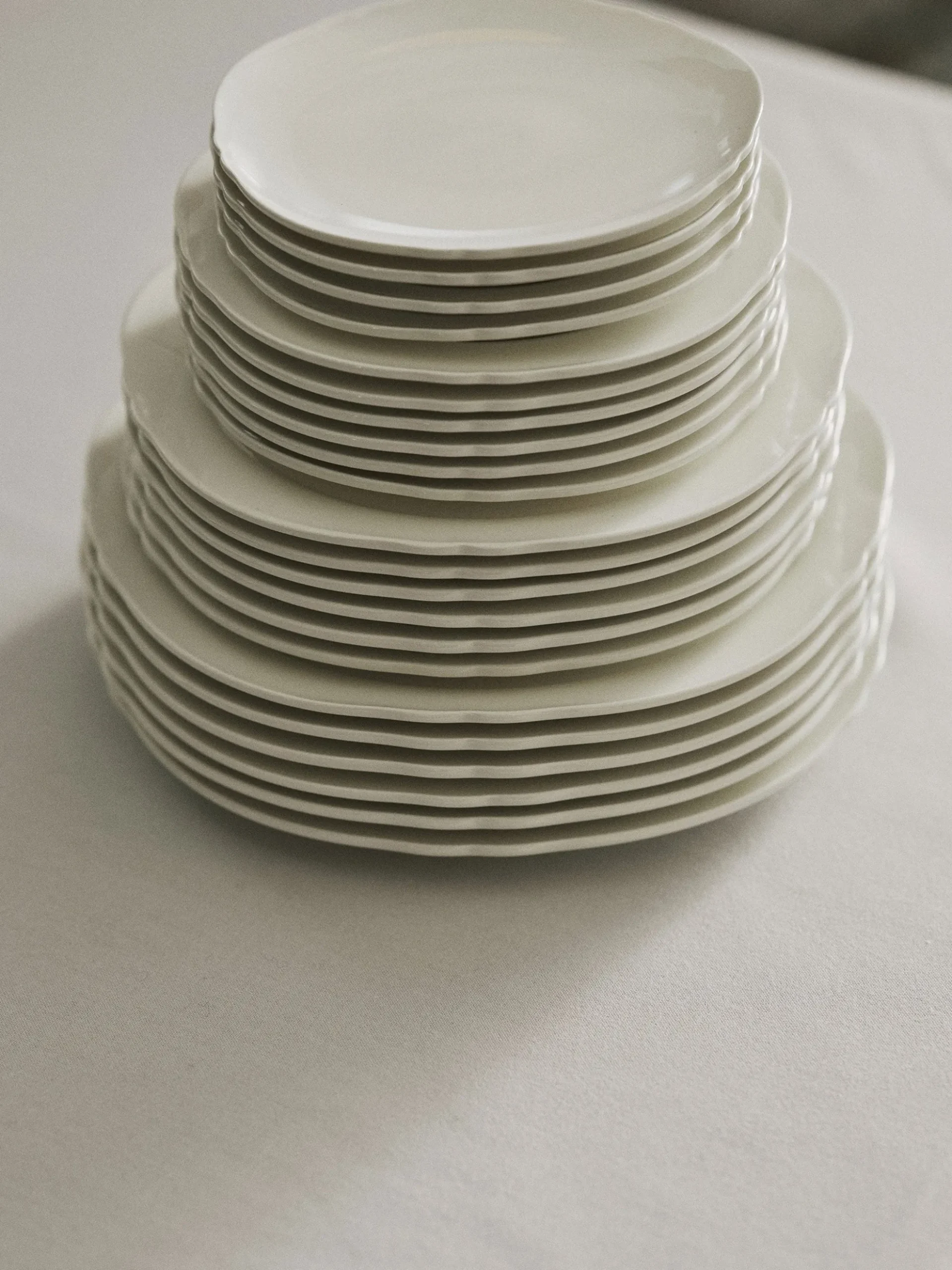 Silhouette Plate - 15 cm