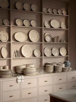 The Line - Oval Plate Medium