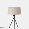 Trípode G6 Table Lamp