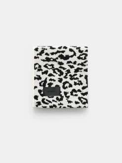 Wild Hand Towel 80x50 - Coconut White Leopard